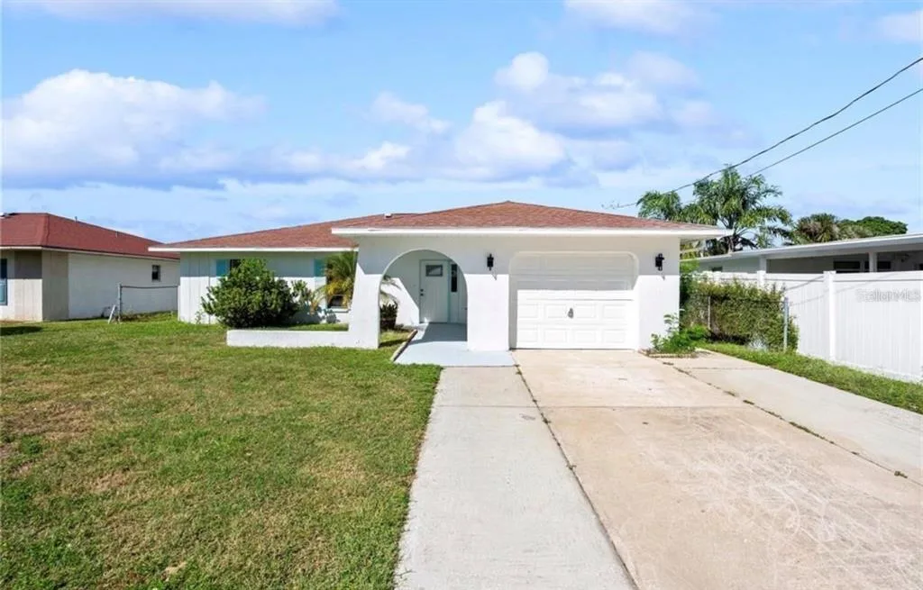 3381 MINNOW CREEK DRIVE, HERNANDO BEACH, FL 34607