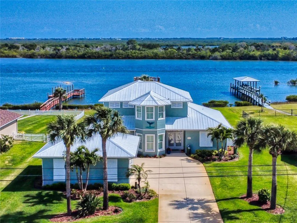 2019 S RIVERSIDE, EDGEWATER, FL 32141