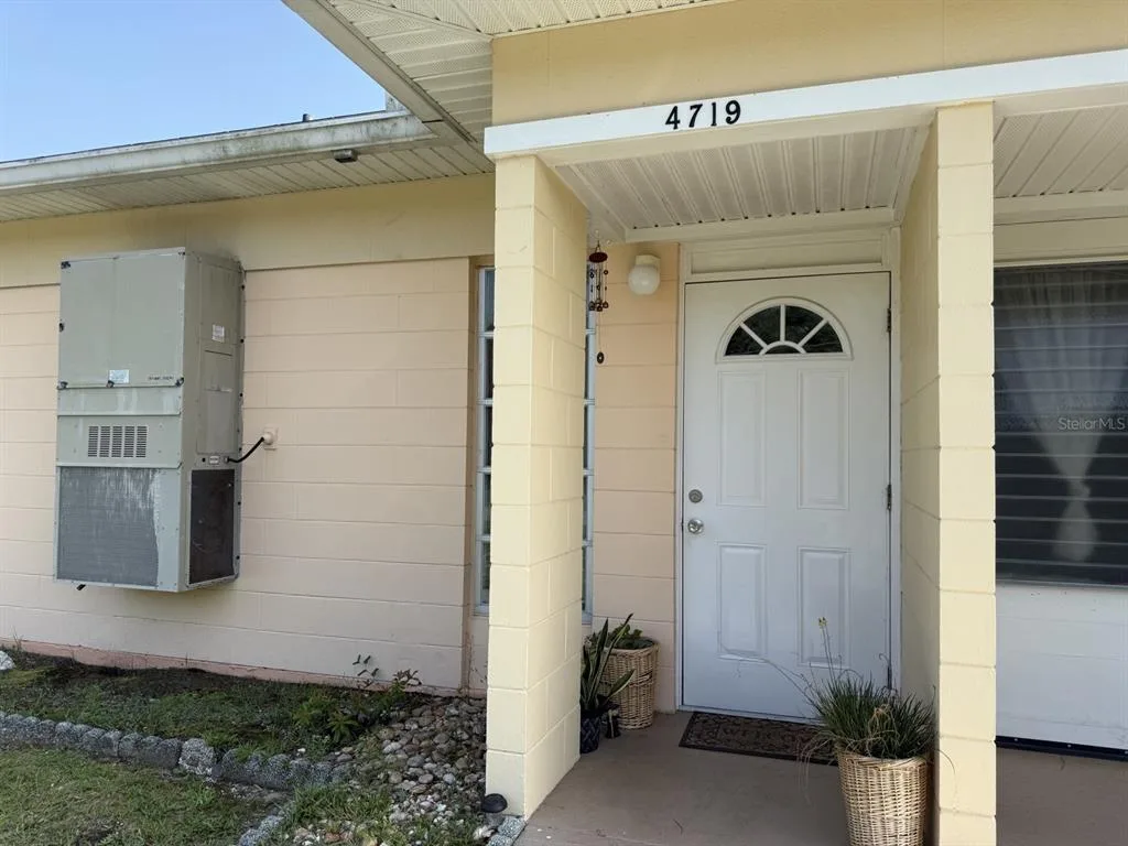 4719 CLUB CIRCLE, LAKE WALES, FL 33854