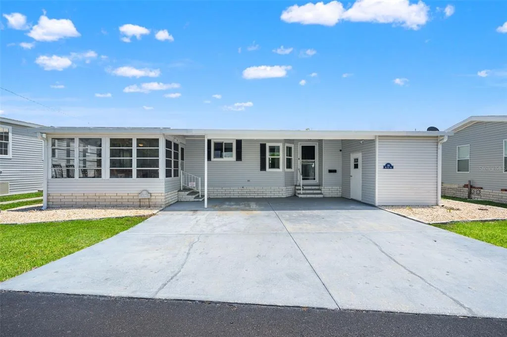 116 MOUNT ISLE AVENUE NE # 116, ST PETERSBURG, FL 33702
