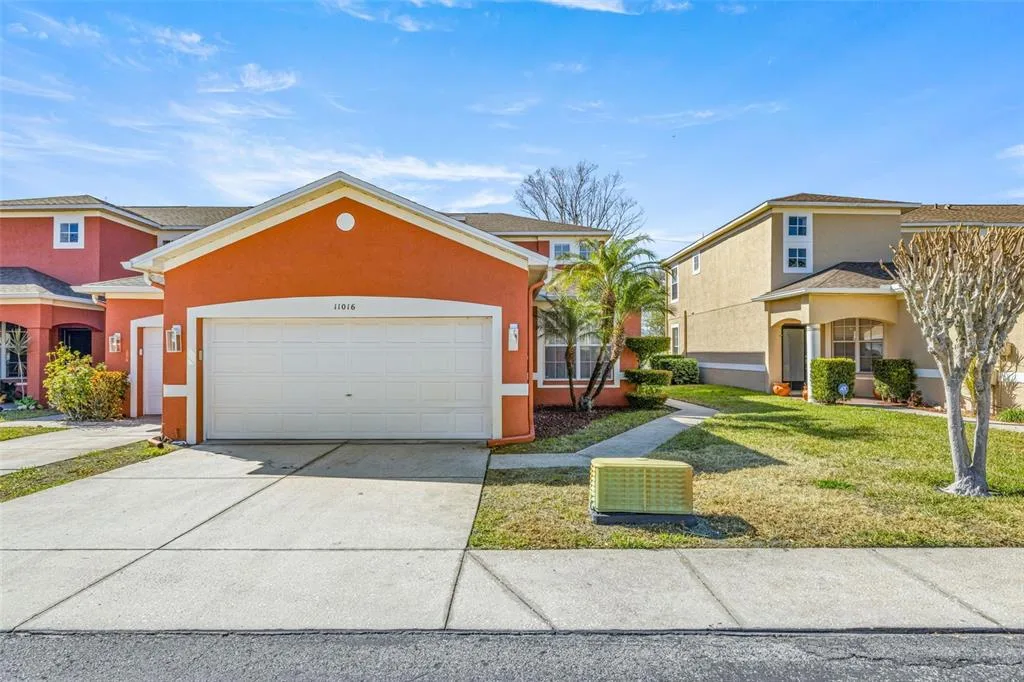 11016 BLAINE TOP PLACE, TAMPA, FL 33626