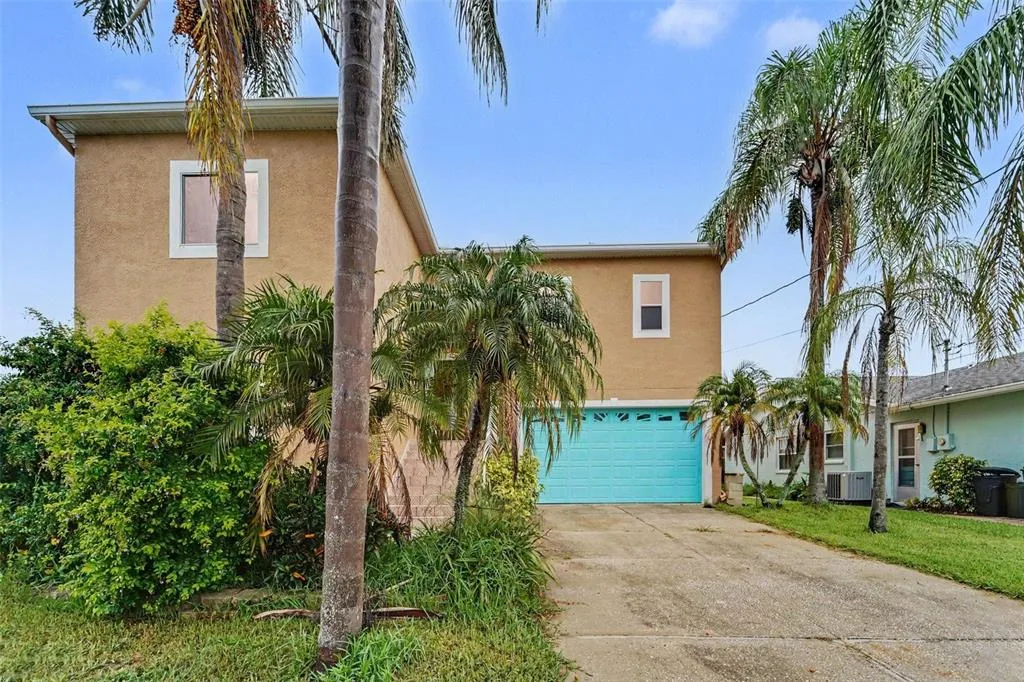 7533 HATTERAS DR, HUDSON, FL 34667