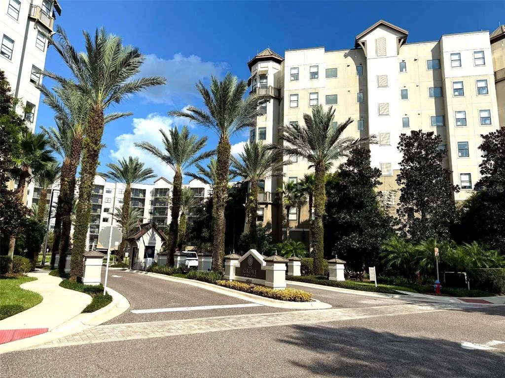 14501 GROVE RESORT AVENUE # 2423, WINTER GARDEN, FL 34787