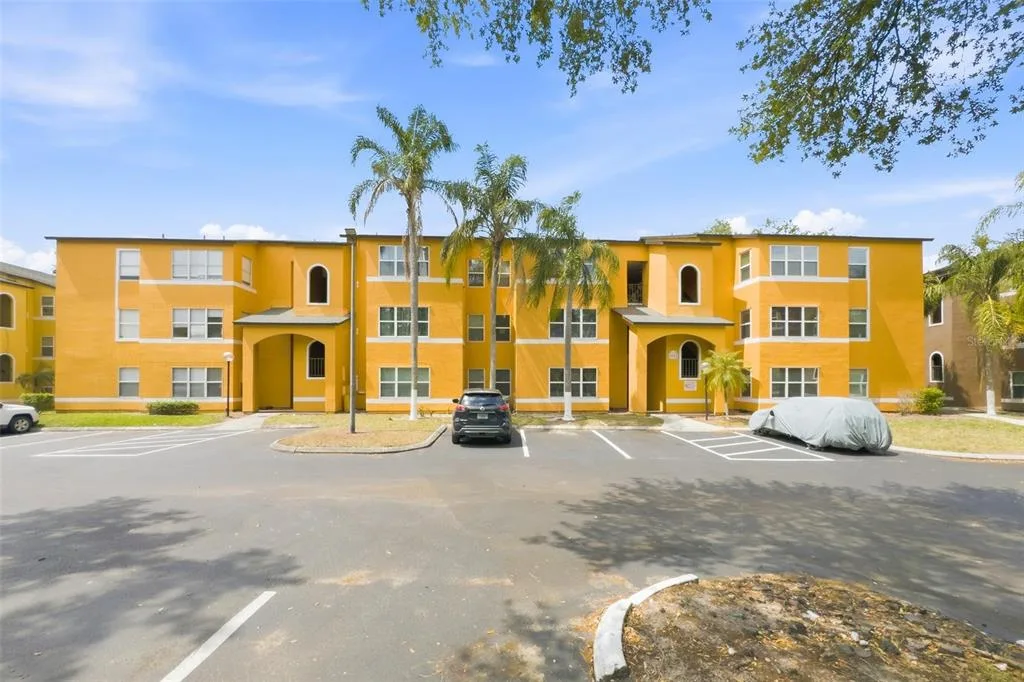 4532 COMMANDER DRIVE # 2132, ORLANDO, FL 32822