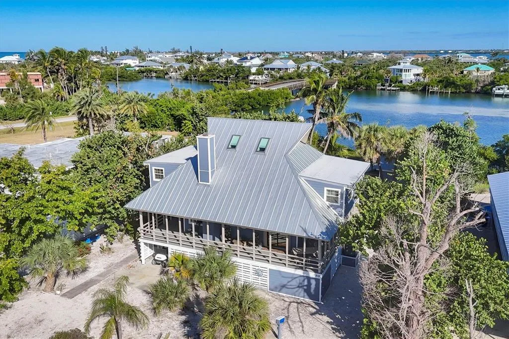 30 GASPARILLA WAY, PLACIDA, FL 33946