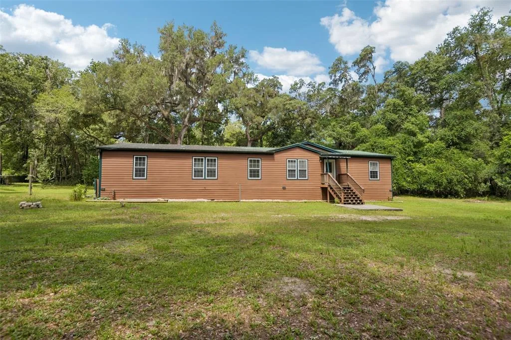 6221 EMERSON ROAD, BROOKSVILLE, FL 34601