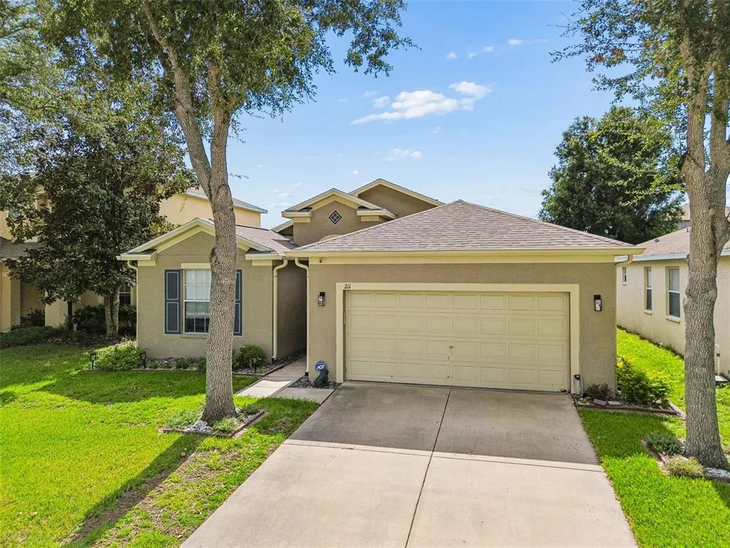 211 FAIRMONT DRIVE, SPRING HILL, FL 34609