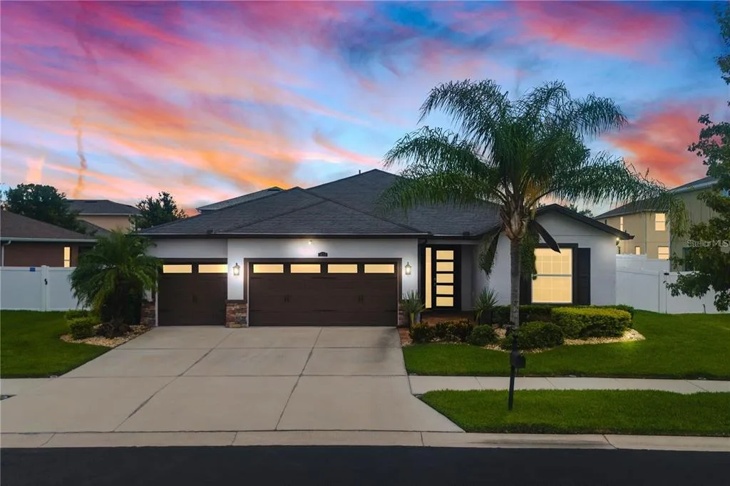 5635 FISHER GLEN LOOP, WESLEY CHAPEL, FL 33545