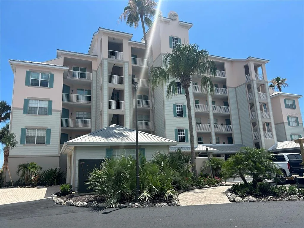 13113 GASPARILLA ROAD # 405, PLACIDA, FL 33946