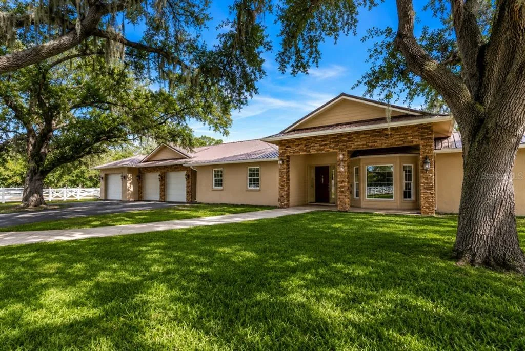 1160 WAGON WHEEL DRIVE, SARASOTA, FL 34240