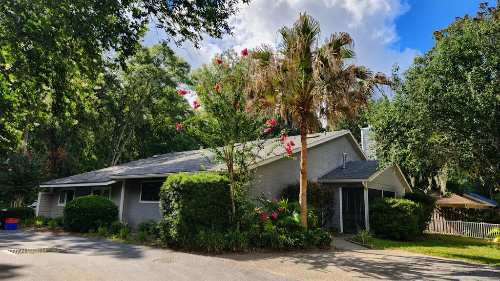 3915 NW 7TH PLACE, GAINESVILLE, FL 32607