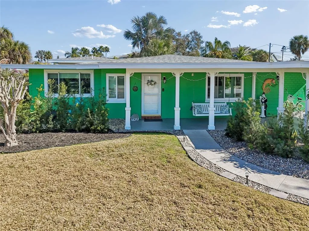 2427 BAYWOOD DRIVE W, DUNEDIN, FL 34698