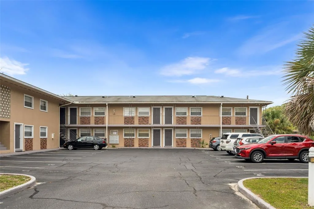 501 NW 15TH AVENUE # 11, GAINESVILLE, FL 32601