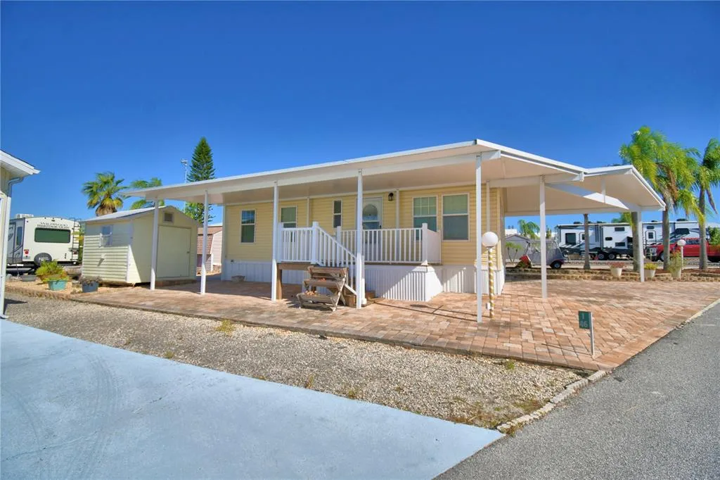 251 PATTERSON ROAD # i46, HAINES CITY, FL 33844