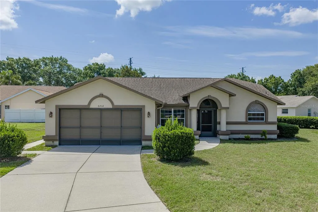 6232 HUNTINGTON DRIVE, ZEPHYRHILLS, FL 33542