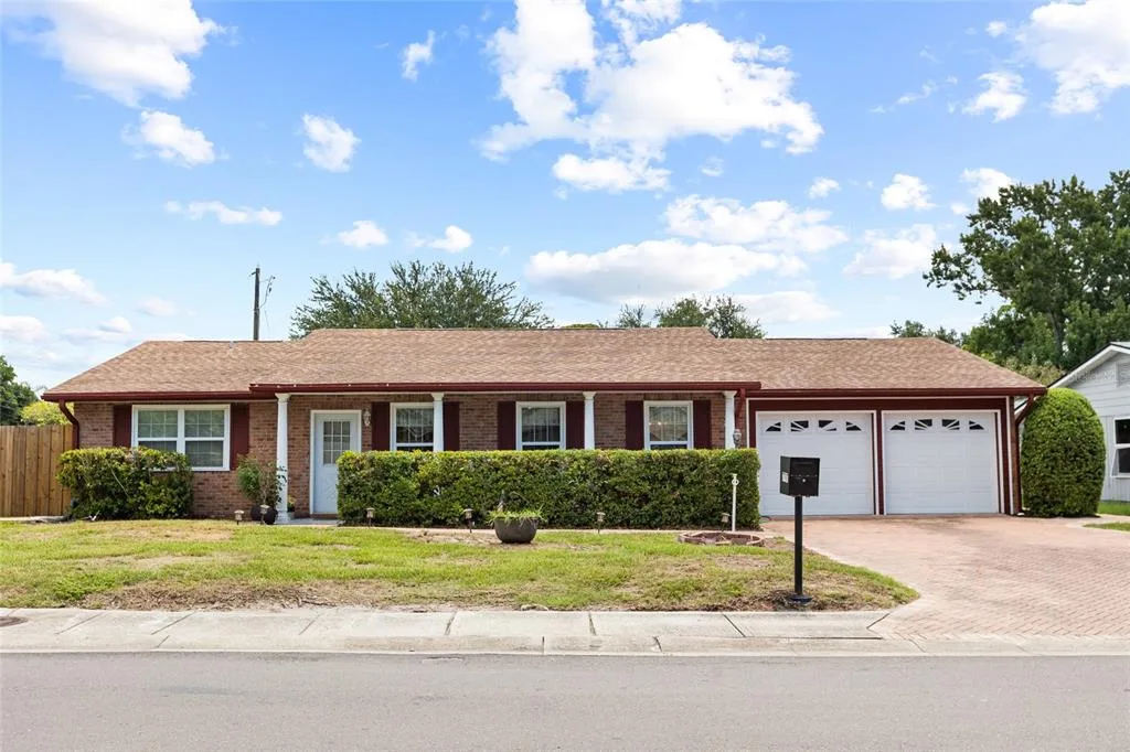 7797 132ND WAY, SEMINOLE, FL 33776