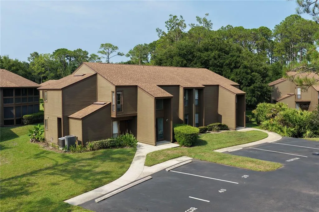 37 HEMBURY LANE # 37, PALM COAST, FL 32137