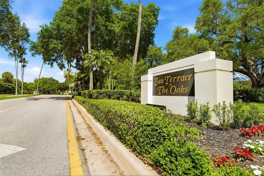 9502 CHAPMAN OAK COURT, PALM BEACH GARDENS, FL 33410