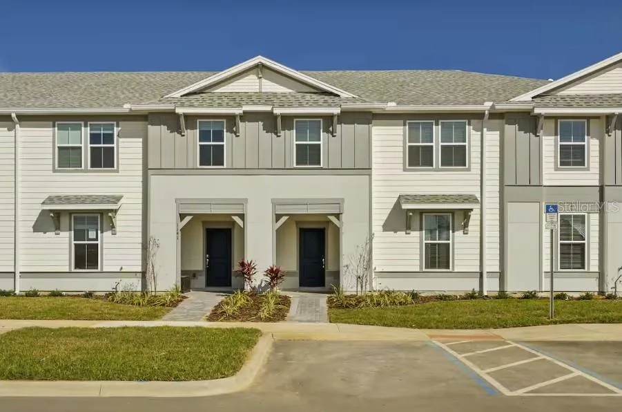 1145 BLUE ISLAND DRIVE, CLERMONT, FL 34714