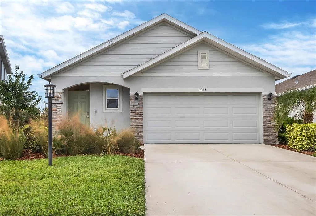 3293 HILLTOP CIRCLE, BRADENTON, FL 34211