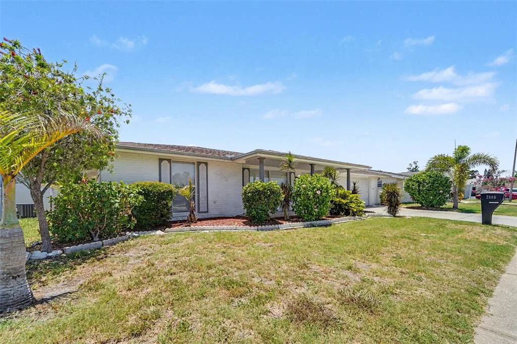 7006 MAPLEHURST DRIVE, PORT RICHEY, FL 34668