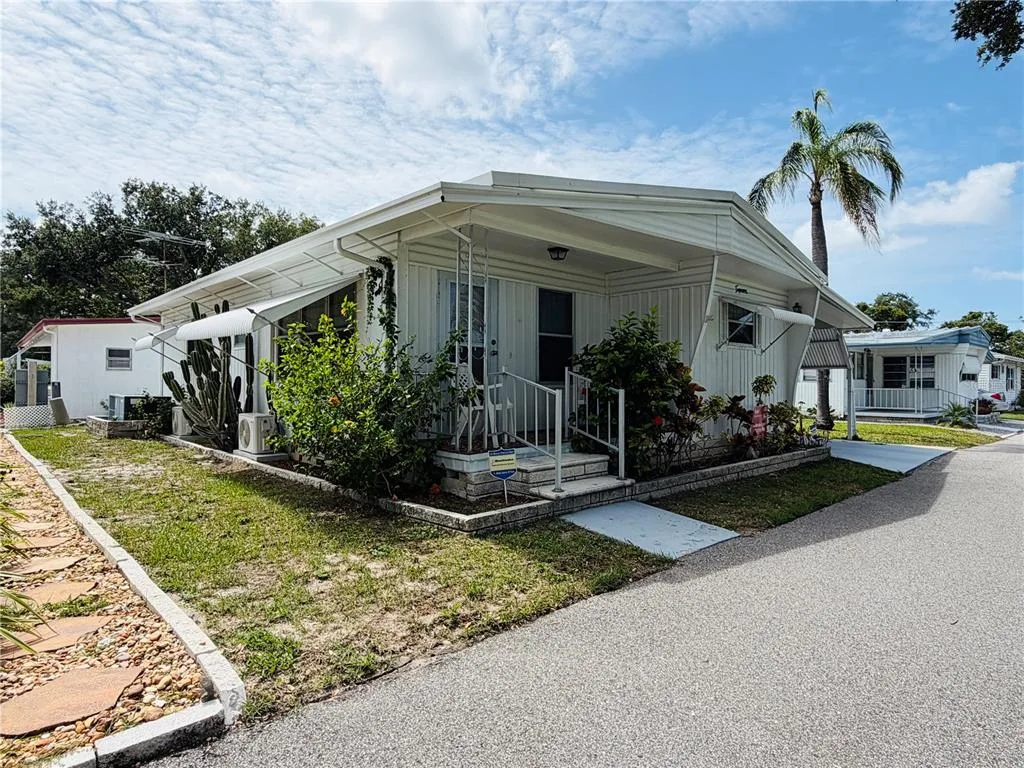 2331 BELLEAIR ROAD # 206, CLEARWATER, FL 33764
