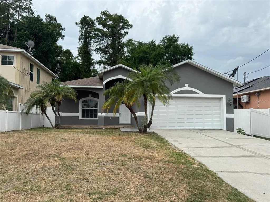7202 N GLEN AVENUE, TAMPA, FL 33614