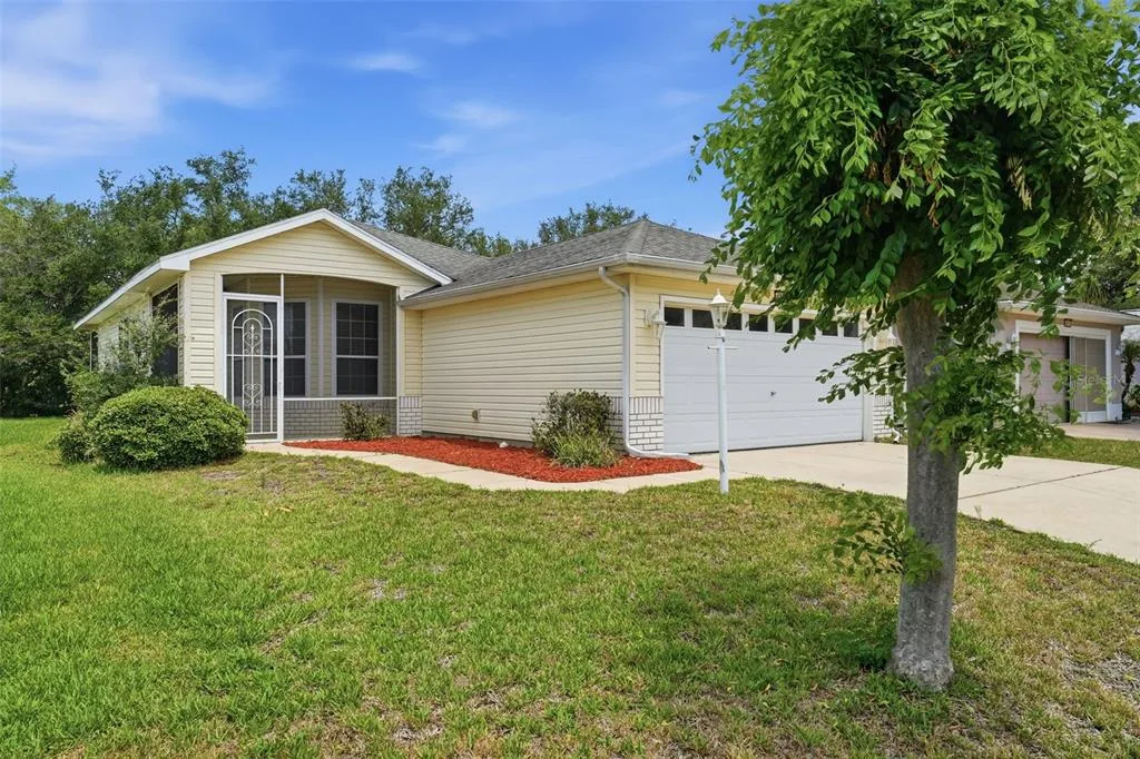 4962 RAINBOW TROUT ROAD, TAVARES, FL 32778