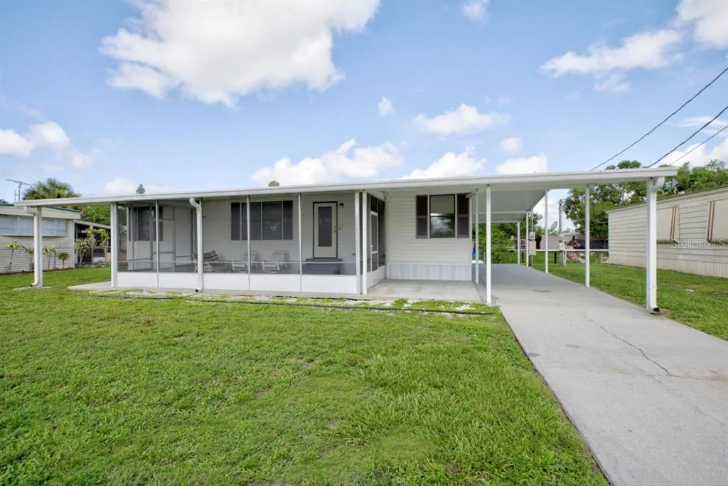 3523 SE 35TH AVENUE, OKEECHOBEE, FL 34974