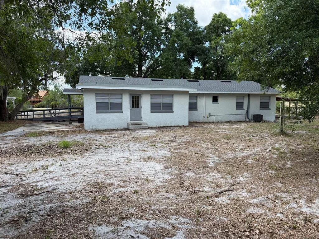 8351 WAKEFORD ROAD, LAKE WALES, FL 33898