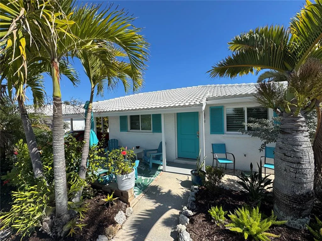 718 SPANISH DRIVE N, LONGBOAT KEY, FL 34228