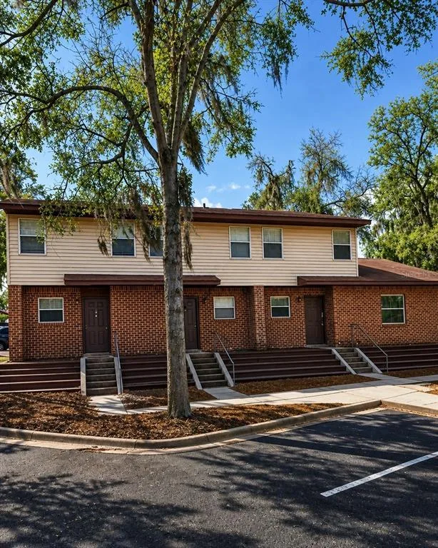 1197-1197 BENTLEY ROAD # 3, LEESBURG, FL 34748