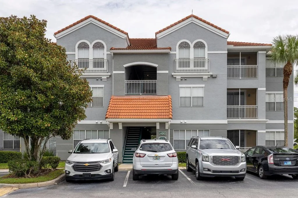 18001 RICHMOND PLACE DRIVE # 427, TAMPA, FL 33647