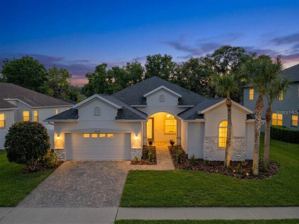 19714 LONESOME PINE DRIVE, LAND O LAKES, FL 34638