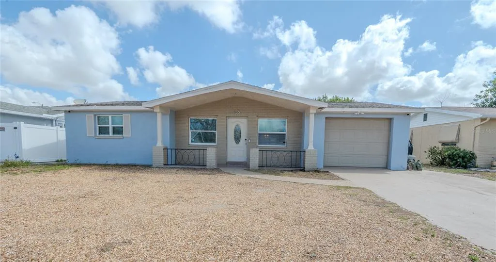 1050 DEAL LANE, HOLIDAY, FL 34691