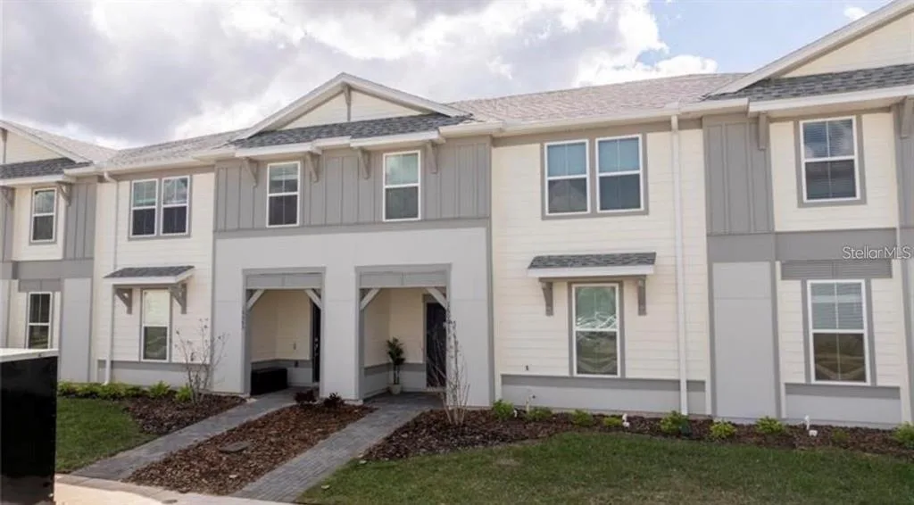 1264 BLUE ISLAND DRIVE, CLERMONT, FL 34714