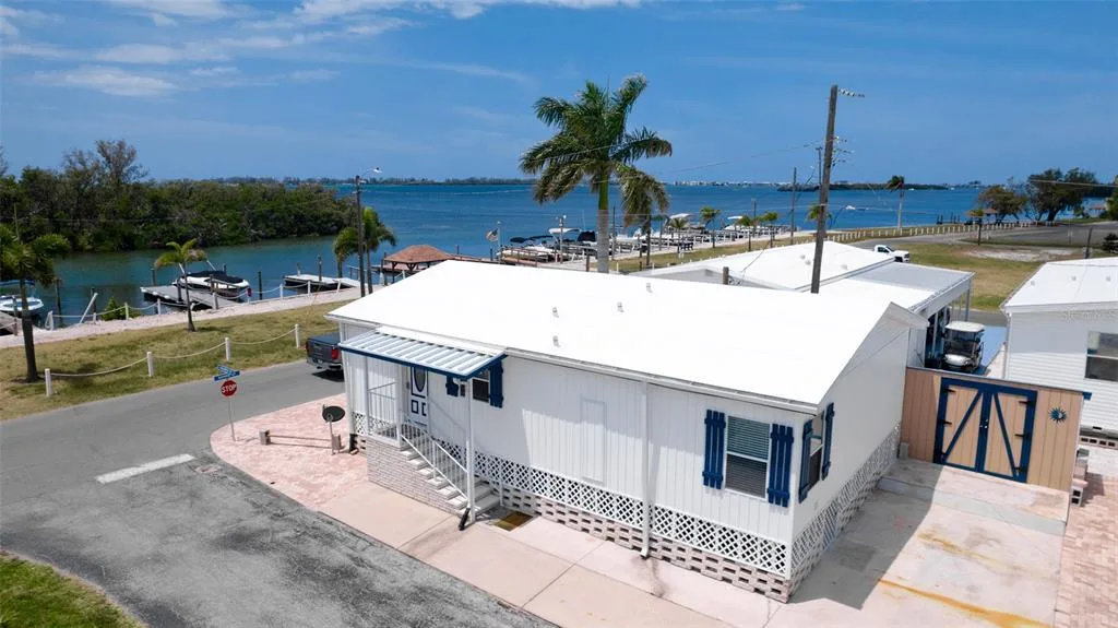 10315 CORTEZ ROAD W # 1-4, BRADENTON, FL 34210