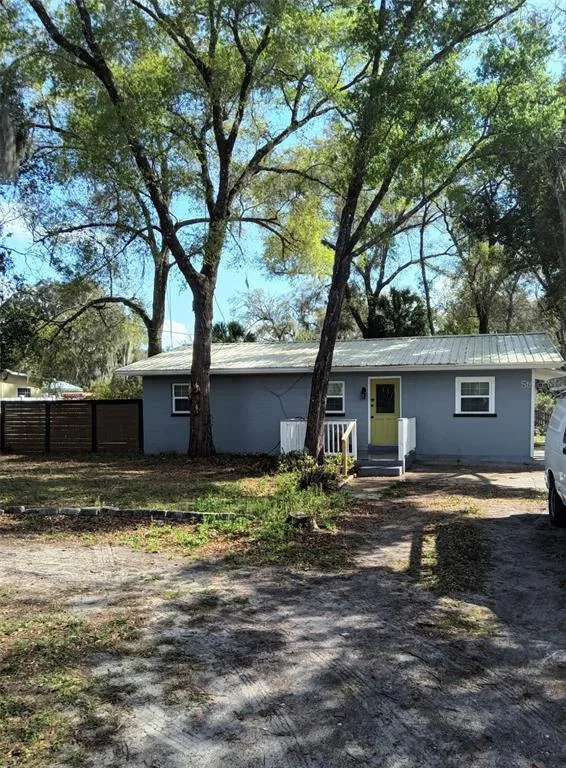 1412 E VOORHIS AVENUE, DELAND, FL 32724