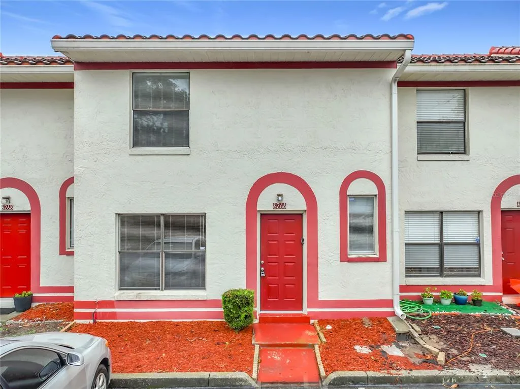 6266 YORKTOWN DRIVE # 179, ORLANDO, FL 32807