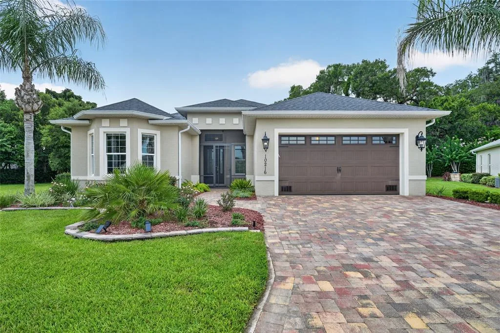 10216 JULIA ISLES AVENUE, OXFORD, FL 34484