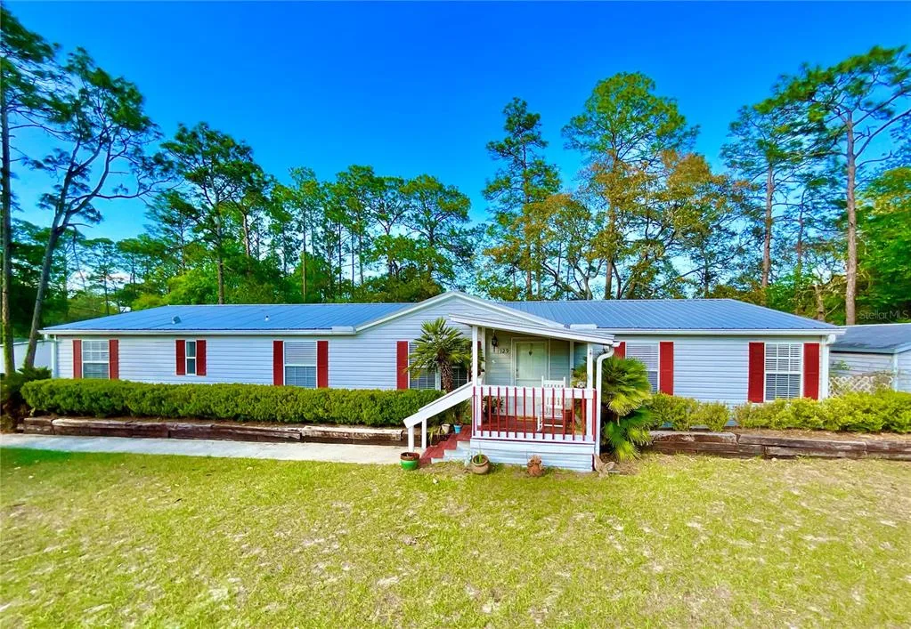 129 CRYSTAL LAKE DRIVE, MELROSE, FL 32666