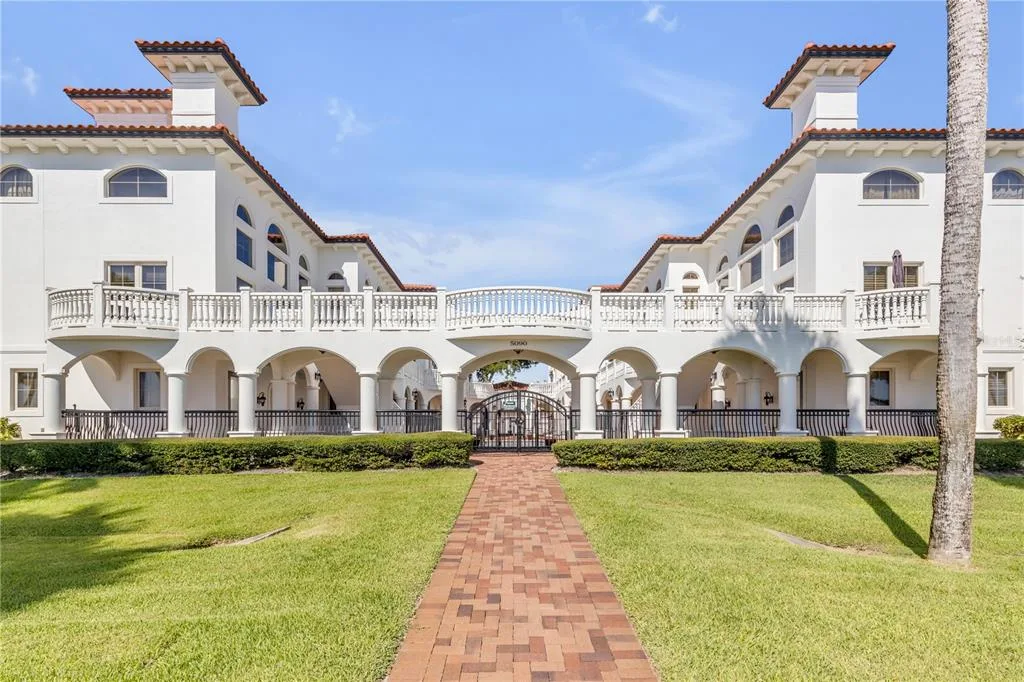 5090 RIVERSIDE DRIVE # 105, PORT ORANGE, FL 32127