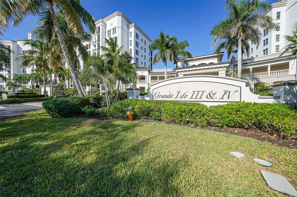 3329 SUNSET KEY CIRCLE # 308, PUNTA GORDA, FL 33955