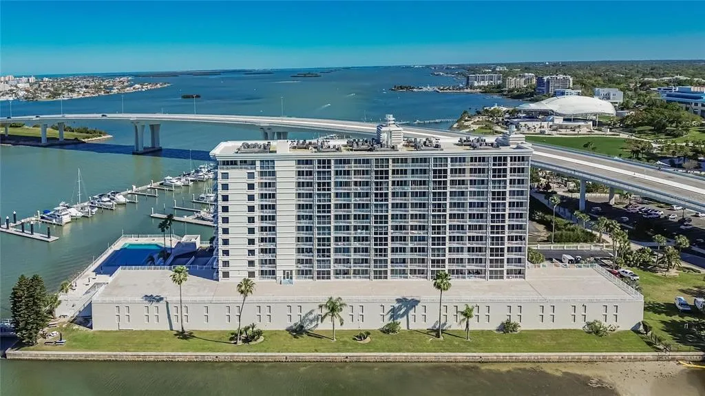 100 PIERCE STREET # 703, CLEARWATER, FL 33756