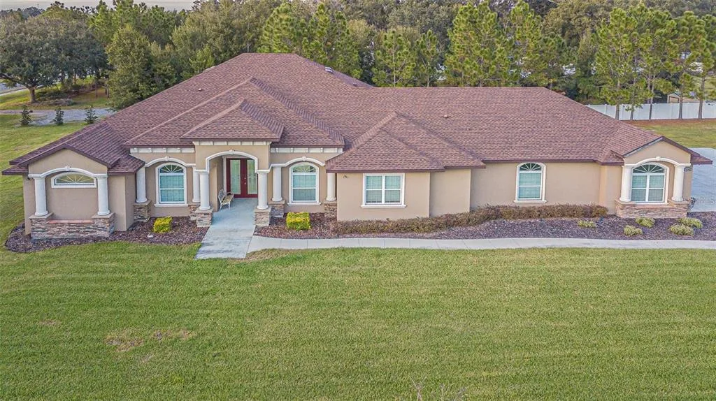 13102 DONE GROVEN DRIVE, DOVER, FL 33527