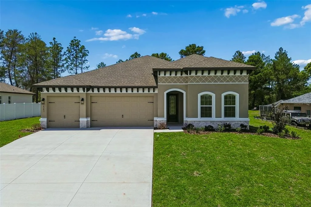 8283 NITTANY ROAD, WEEKI WACHEE, FL 34613