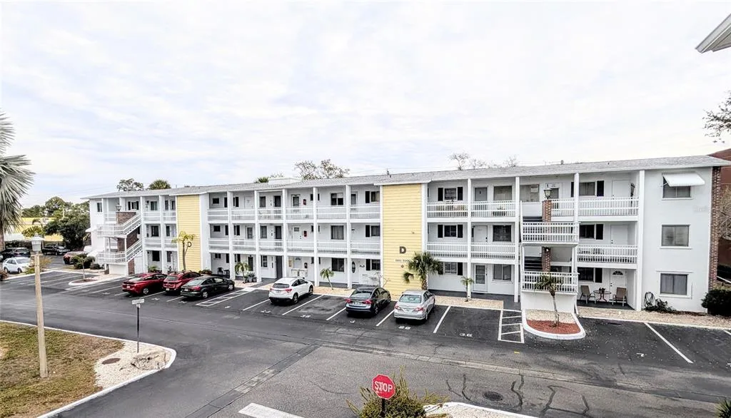 5951 TODD STREET # D37, BRADENTON, FL 34207