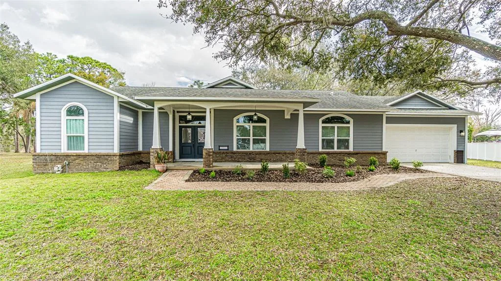 12211 COUNT PLACE, THONOTOSASSA, FL 33592