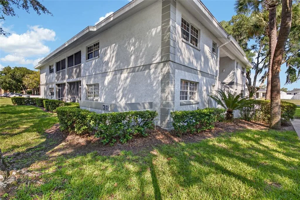 563 MIDWAY TRAK # K102, OCALA, FL 34472