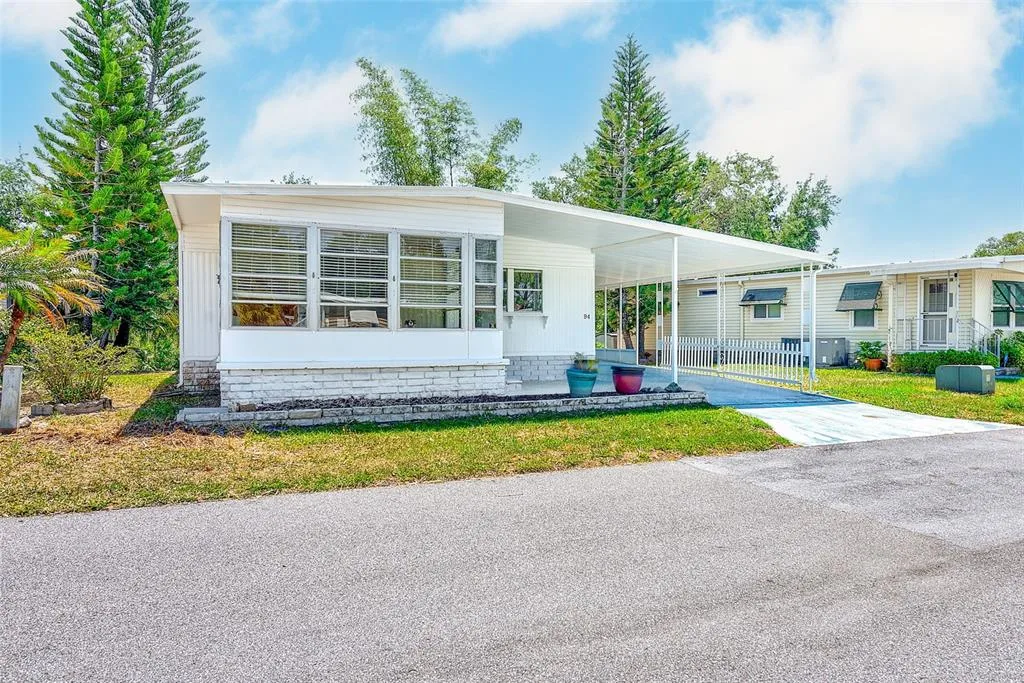 94 SUGAR BEAR DRIVE # 55, SAFETY HARBOR, FL 34695